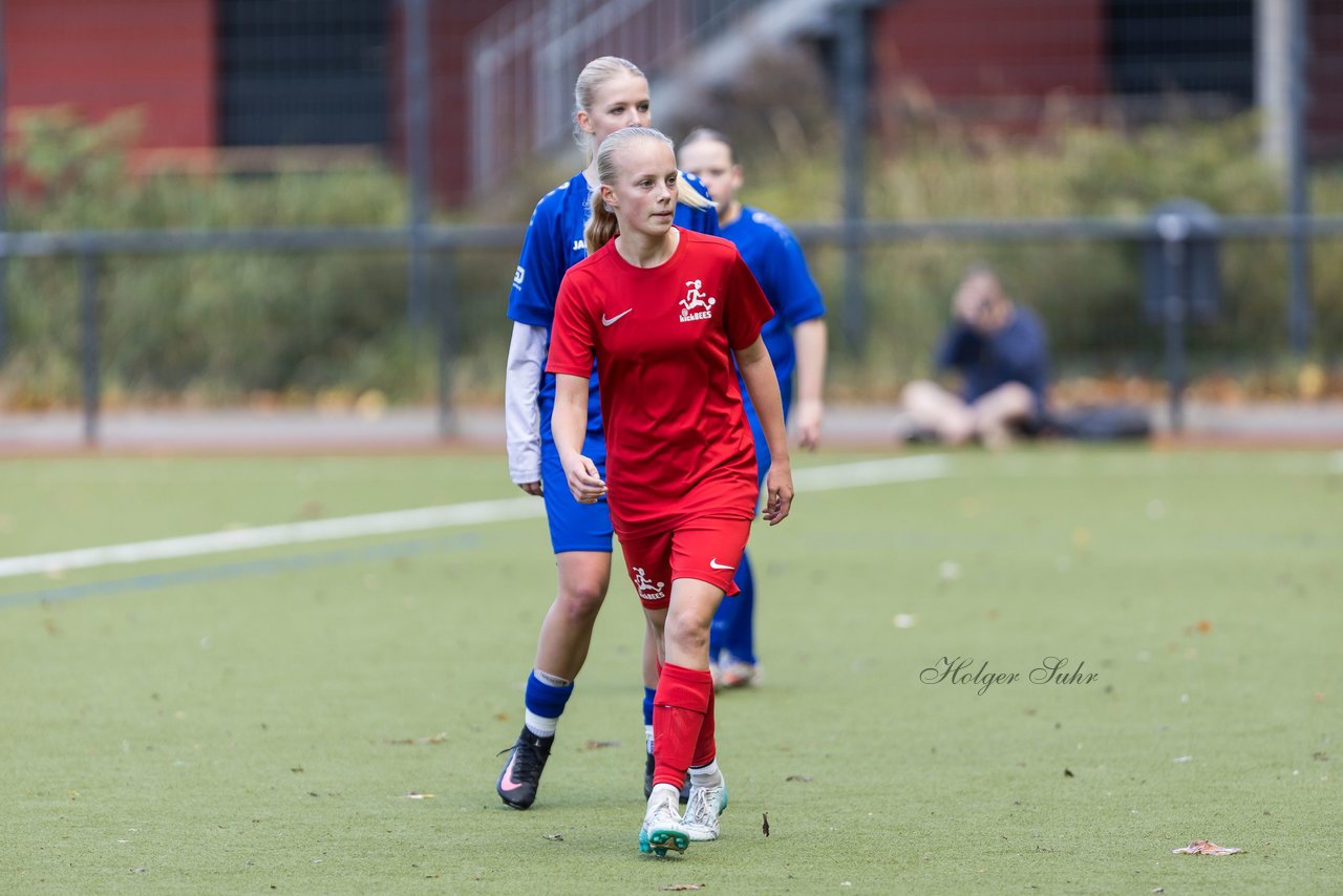 Bild 115 - wCJ Eimsbuettler TV - FC Rosengarten : Ergebnis: 2:0